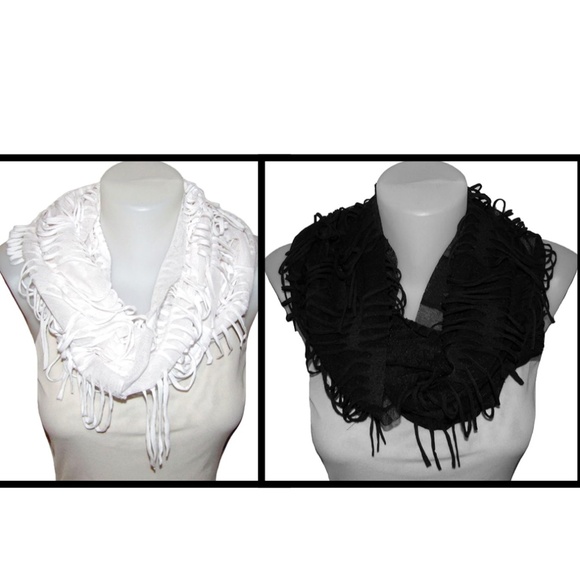 INFINITY SCARVES 1 WHITE and 1 BLACK NWOT - Picture 1 of 1
